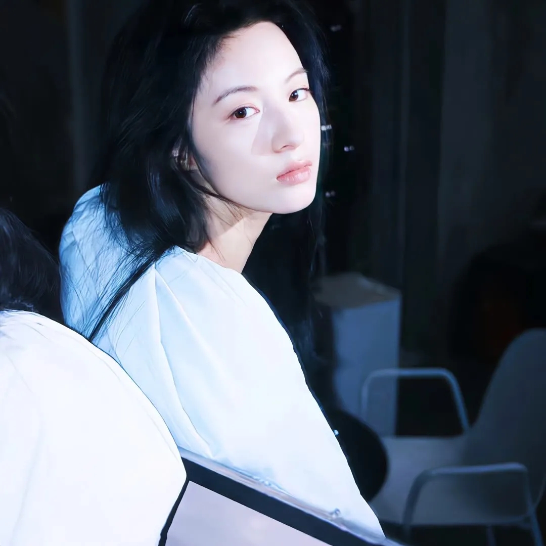 锦瑟无端 - 男女交性视频播放排行第1名